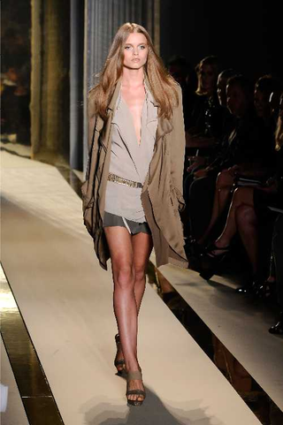 Illustration for article titled Fashion Show: Donna Karan
